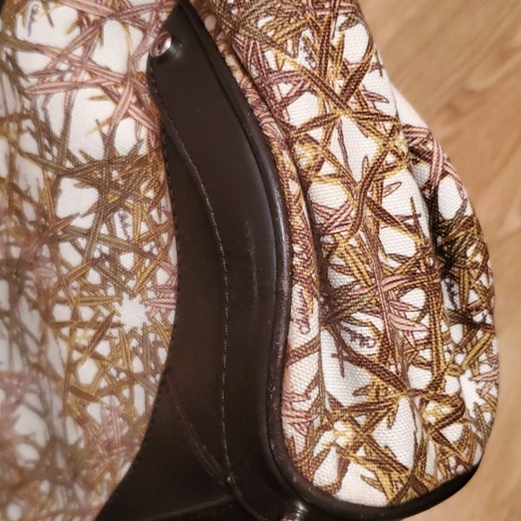 Handbag - Picture 6 of 13